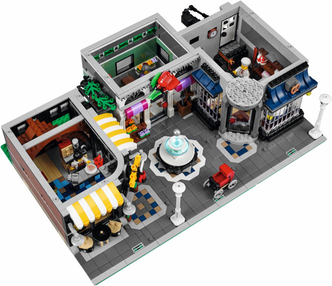 10255 LEGO Creator Assamblee väljak
